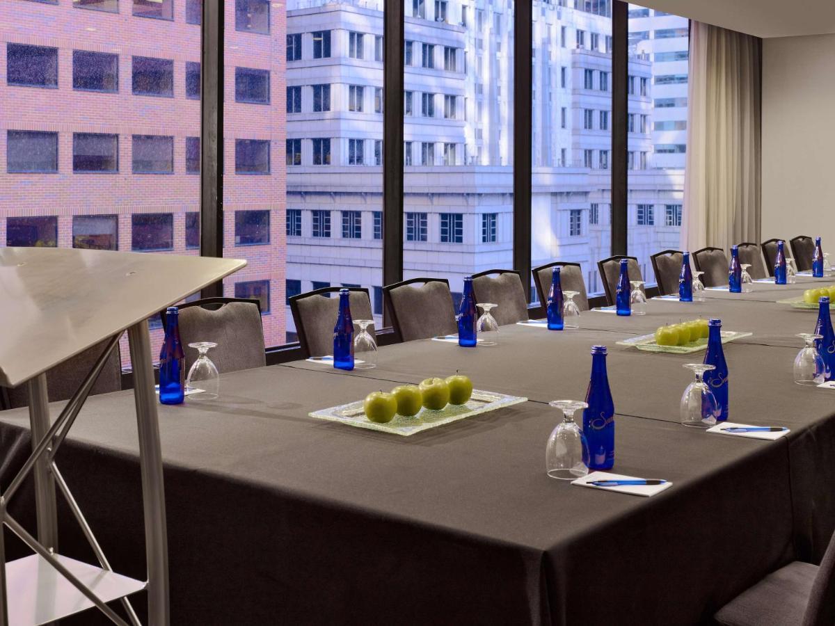 Sonesta Rittenhouse Square 4*